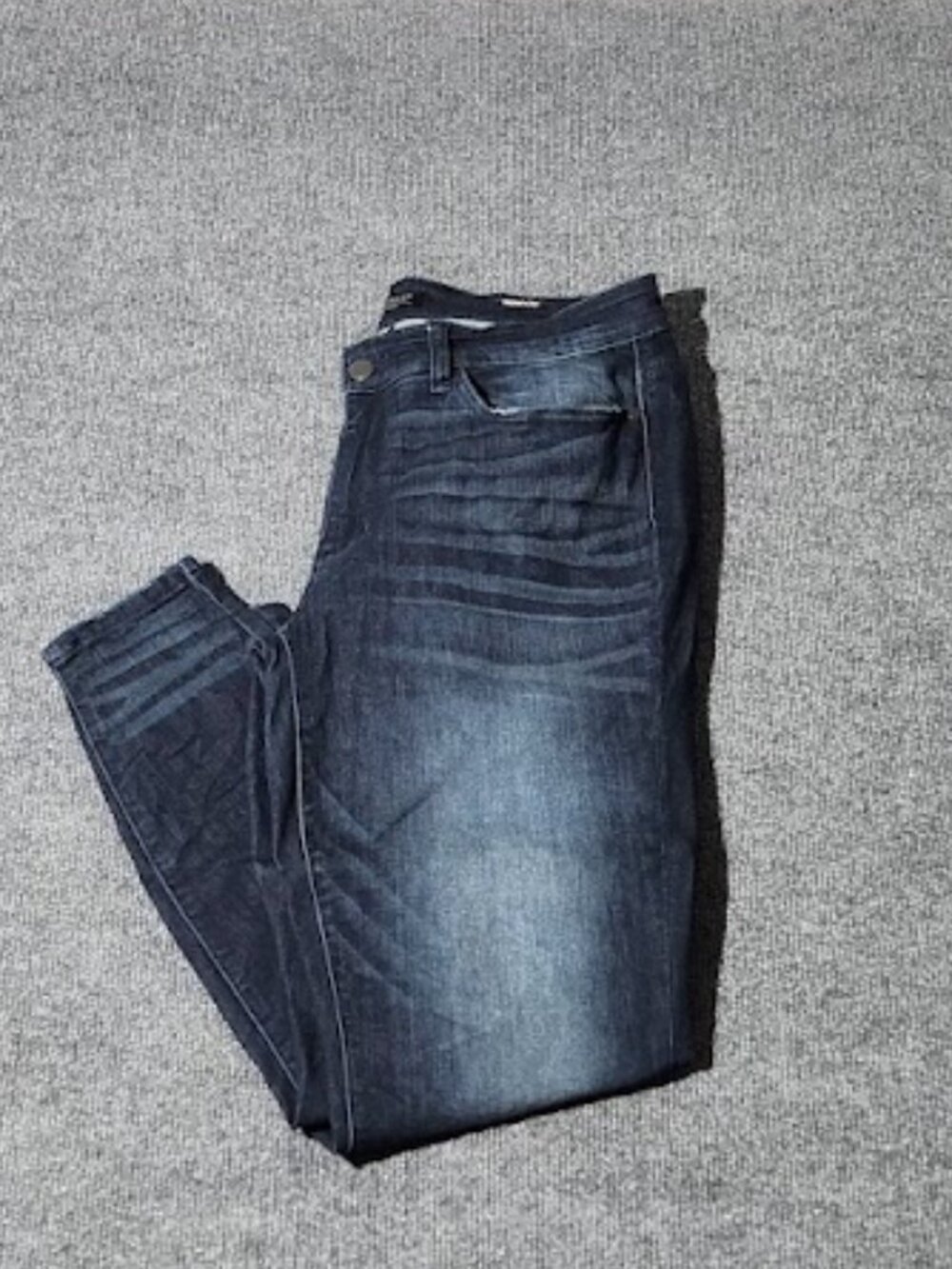 Judy Blue Woman's Skinny Fit Jeans Size 14W - Picture 1 of 5